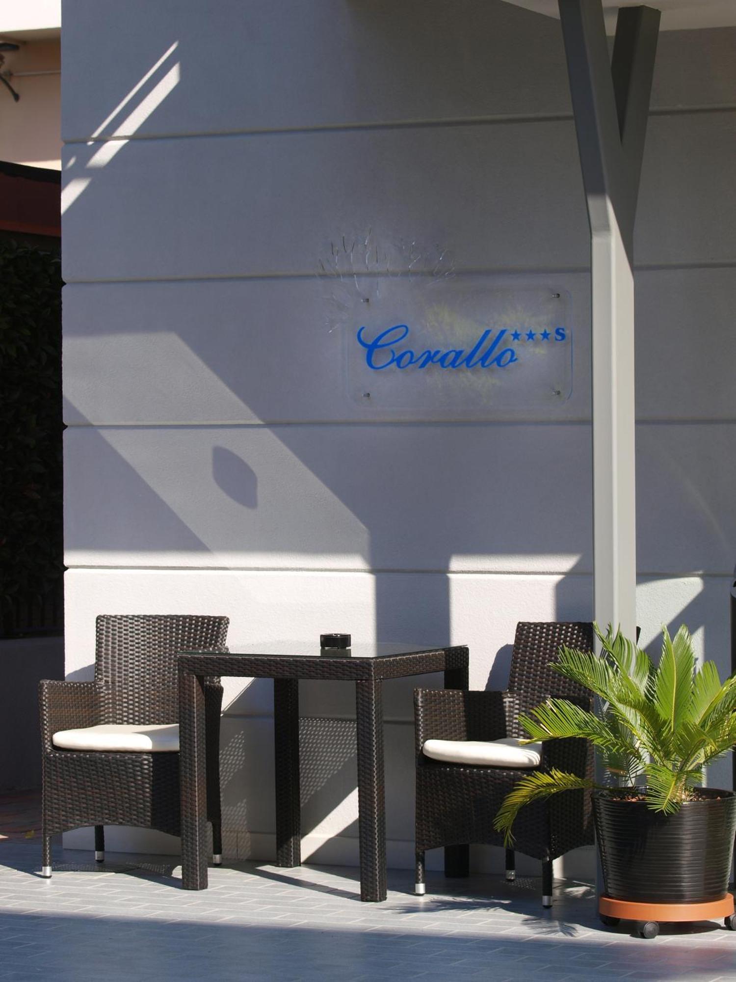Hotel Garni Corallo Torbole Sul Garda Εξωτερικό φωτογραφία