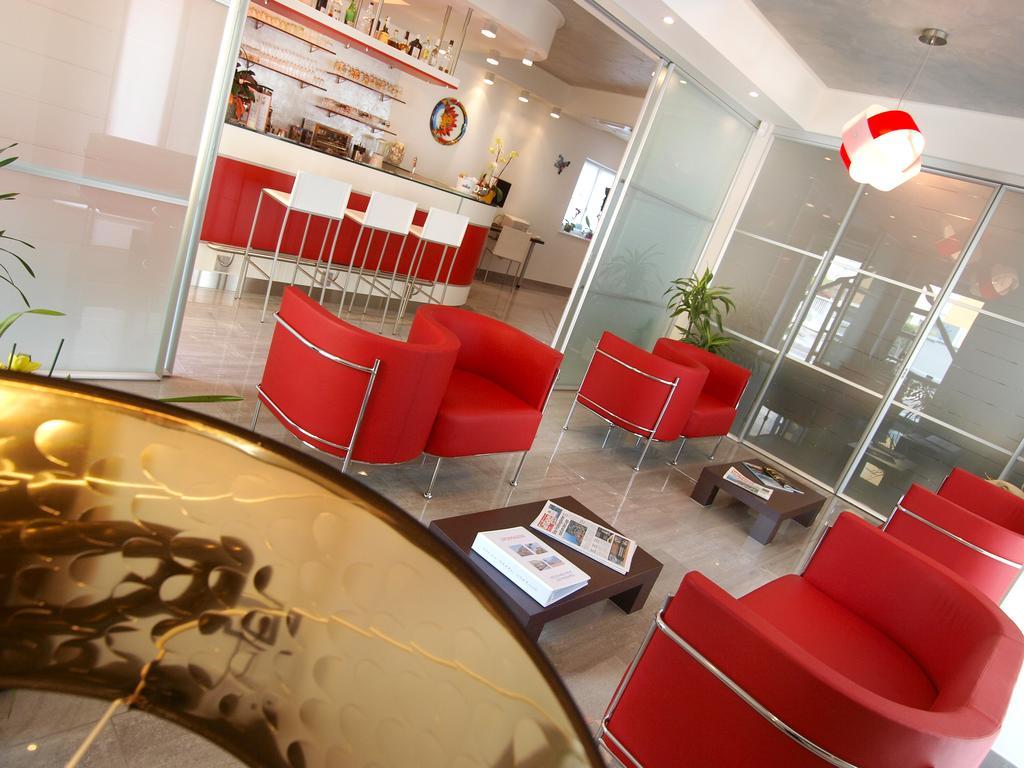 Hotel Garni Corallo Torbole Sul Garda Εξωτερικό φωτογραφία
