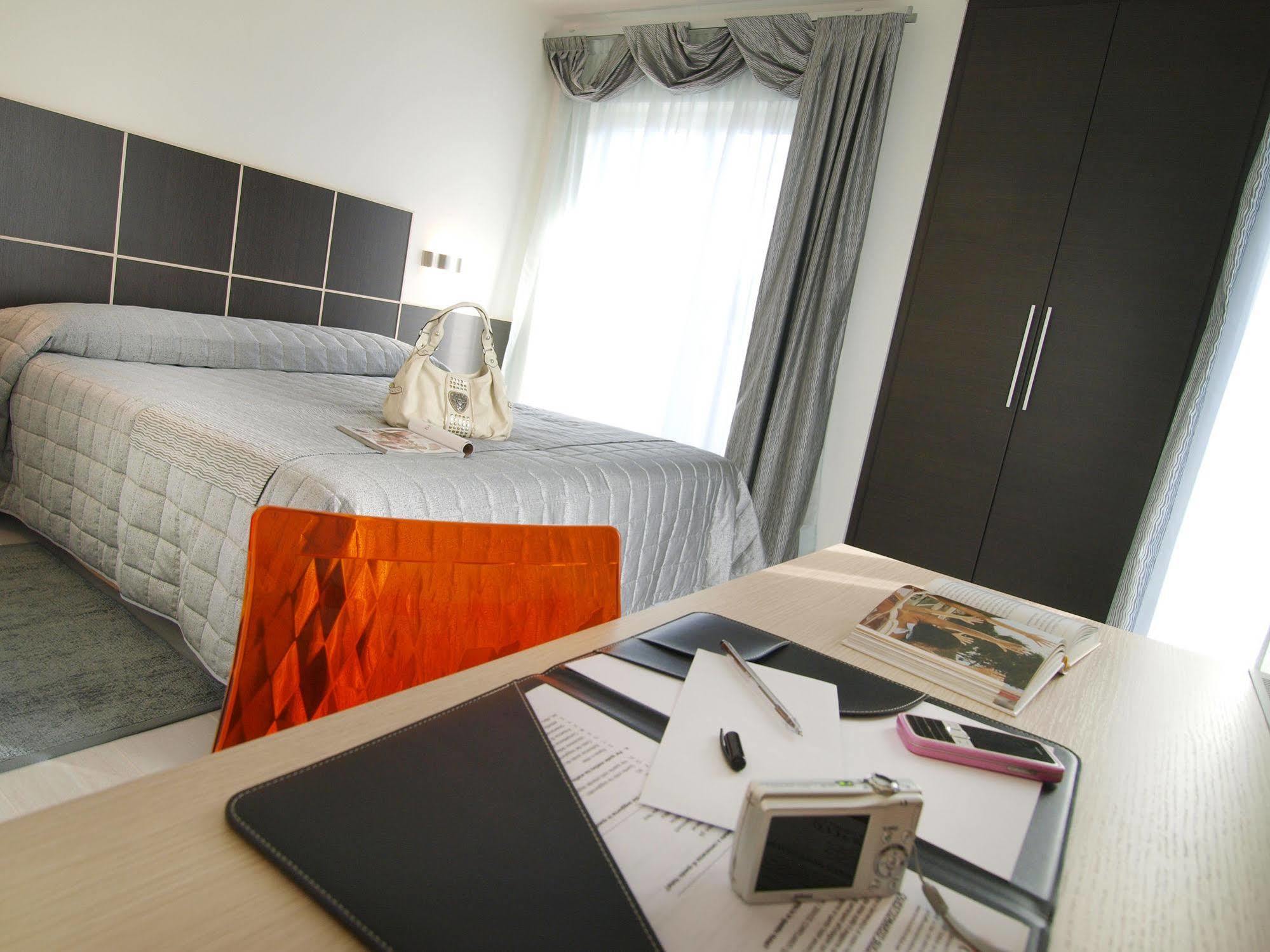 Hotel Garni Corallo Torbole Sul Garda Εξωτερικό φωτογραφία