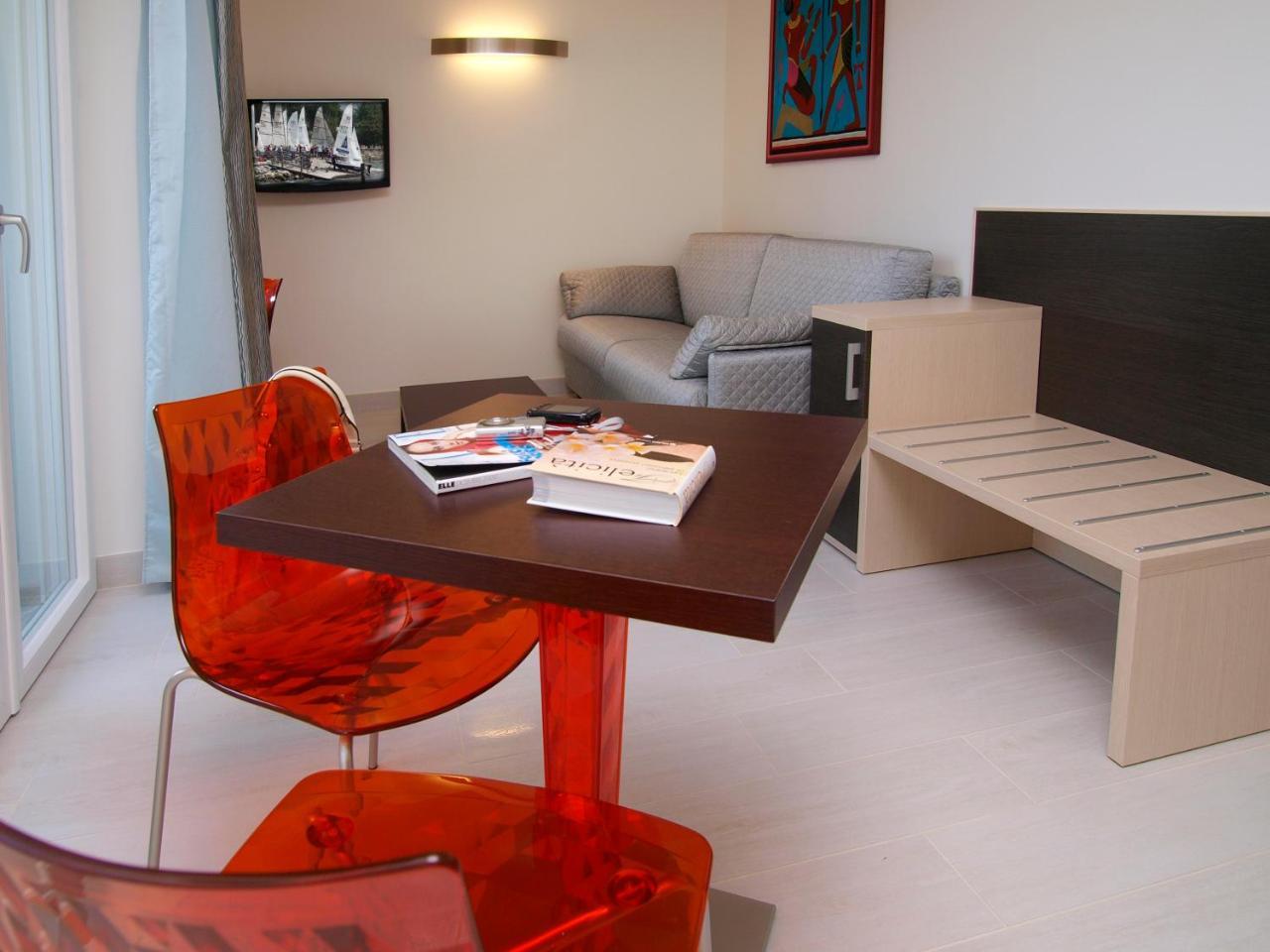 Hotel Garni Corallo Torbole Sul Garda Εξωτερικό φωτογραφία